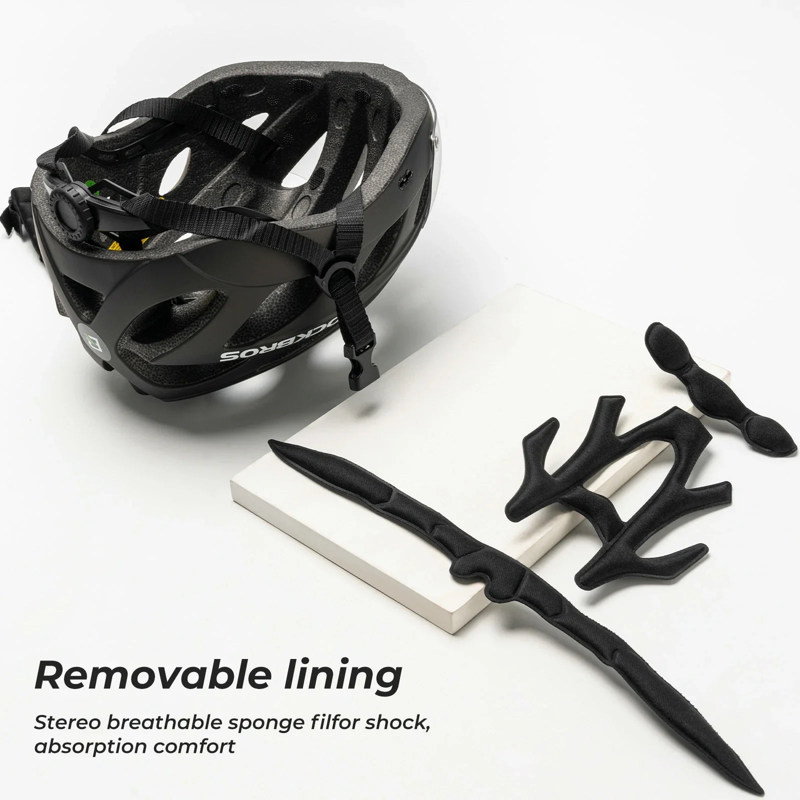 Lightweight adjustable adult cycling helmet removable lining