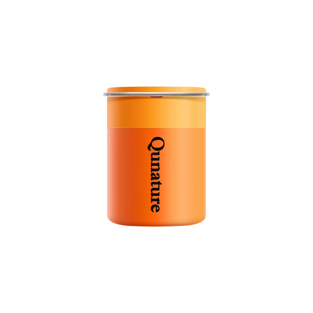 A mini orange hangable electric air pump#color_orange