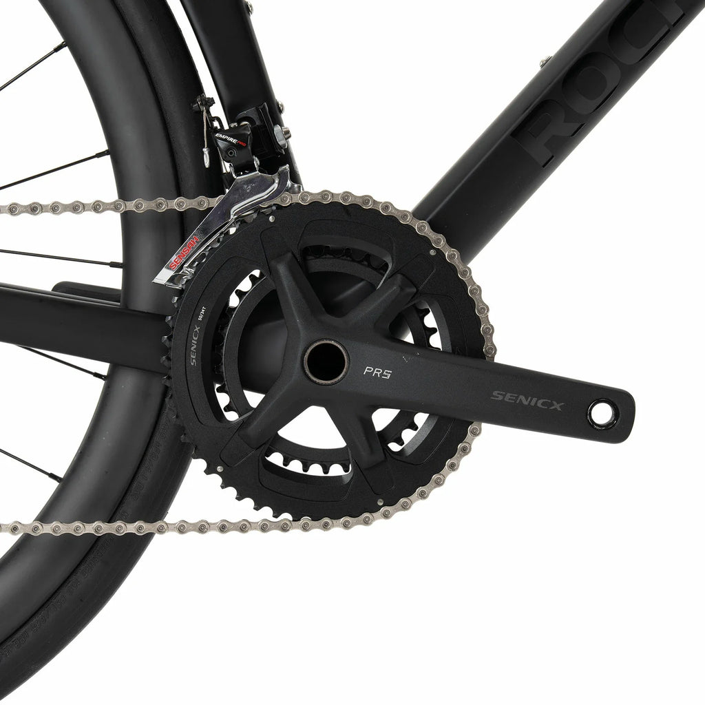 Rockbros carbon road bike in deep black with disc brakes and integrated carbon handlebar#COLOR_Black